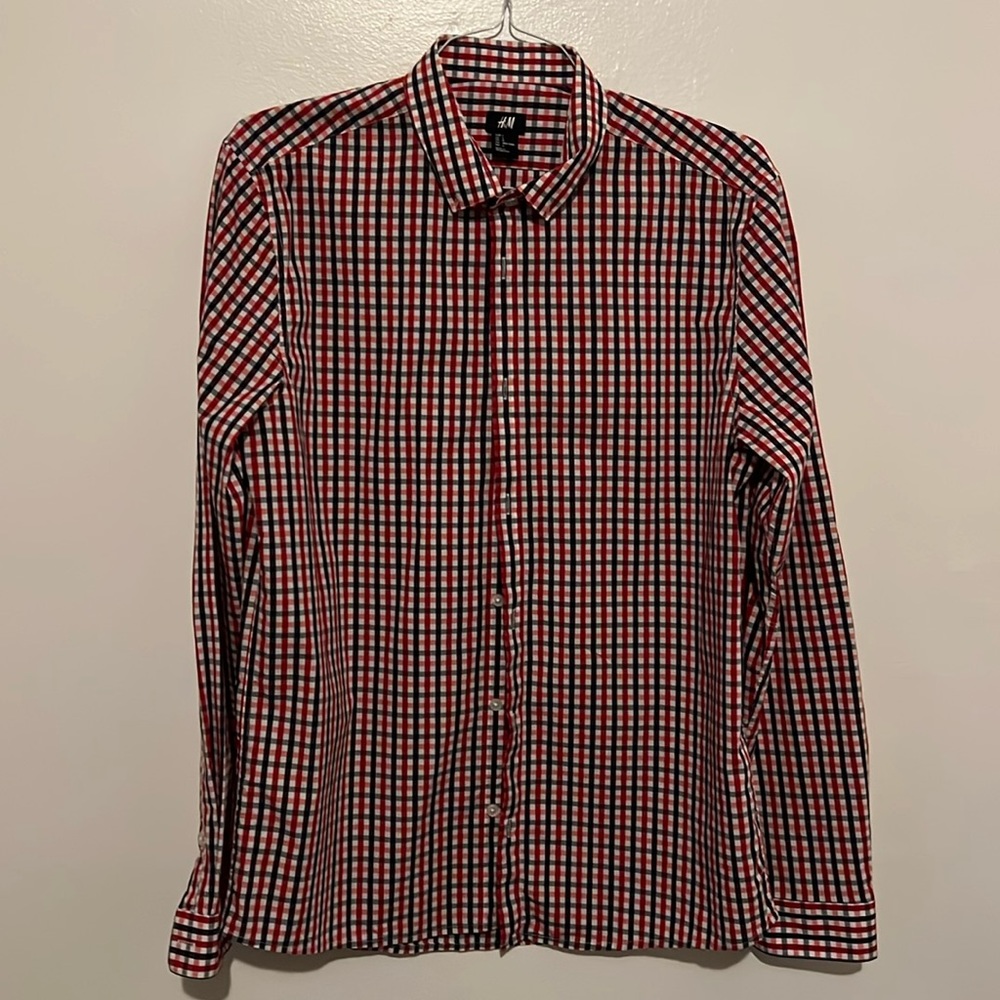 H&M Red White & Blue button down shirt